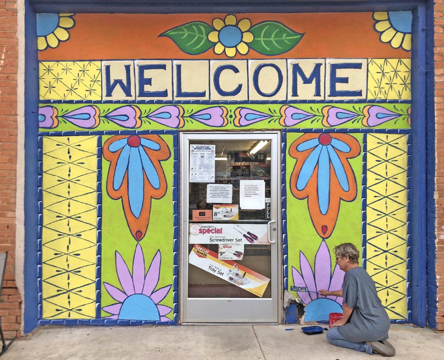 MURAL MAKER | The Texas Spur