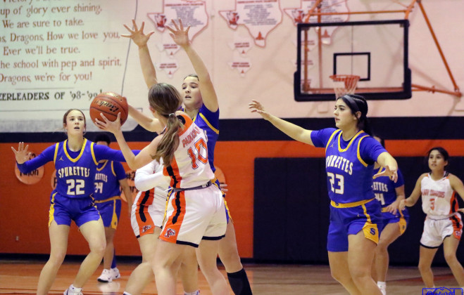 Spur basketball splits games with Paducah; Patton falls to state-ranked Valley