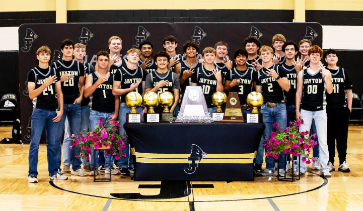 SPOTLIGHT ON JAYTON HONORED AT BIG COUNTRY STATE HALL OF FAME