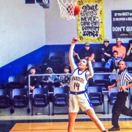 Spurettes host Lady Jays