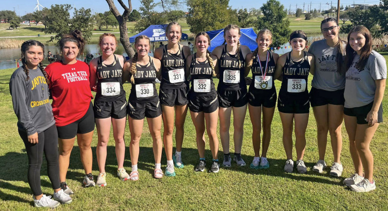 Jayton boys win Mae Simmons XC meet, girls finish 4th