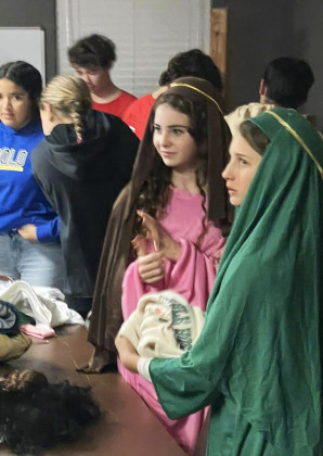 SPOTLIGHT ON SPUR LIVING NATIVITY