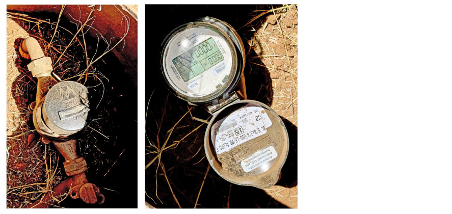 SMART WATER The City of Spur contracted recently to install “smart” barcode-readable water meters, avoiding the need for city techs to manually read the oldstyle dial meters. The new meters, which take only a few minutes to install, have been going in this week. To check your own meter, flip up the hinged plastic cap (left) and read the gallons on the LED screen of the meter — which also contains a barcode identifying your meter. | THE TEXAS SPUR