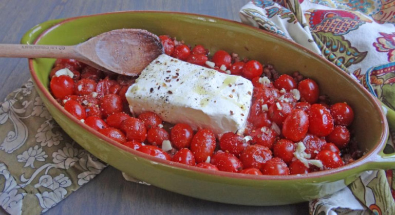 Baked feta-and-tomatoes sauce delicious over pasta