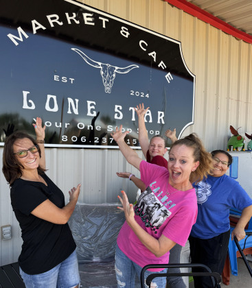 Lone Star Market &amp; Café opens in Jayton