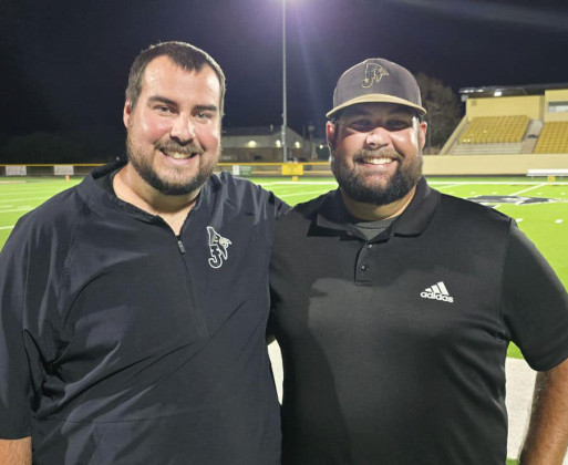 BROTHERSSTANALAND The Jaybirds’2024 Gridiron Classic game marked the debut of the two Stanaland brothers, Josh (left) and John coaching together for Jayton. MORE GAME PHOTOS, PAGE 5 | COURTESY PHOTO