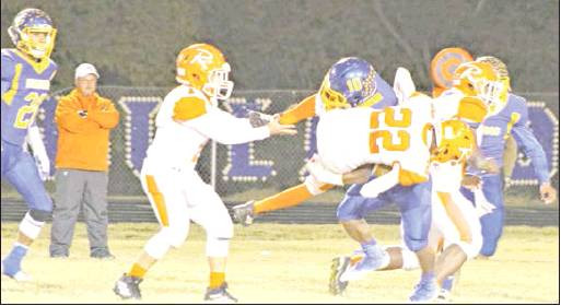 Bulldogs hammer the Yellowhammers, advance to playoffs on Nov. 15