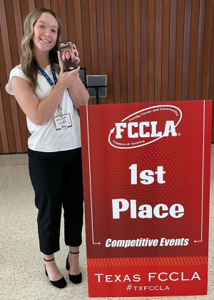 Speech and debate student qualifies for National competition