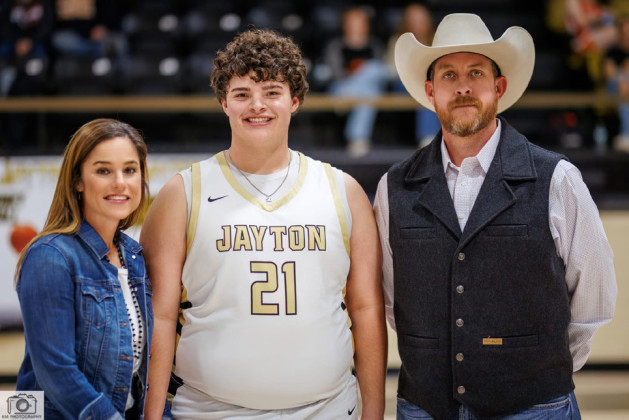 SPOTLIGHT ON JAYTON SENIOR NIGHT