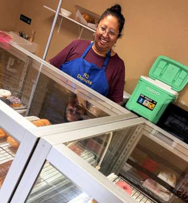 Spur welcomes new owners of donut shop