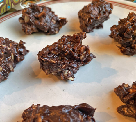 CHOCOHOLIC? If you are craving chocolate, keep in mind that milk chocolate has more dairy and sugar than dark chocolate, so consider opting for darker chocolate. | ANGELINA LaRUE PHOTO