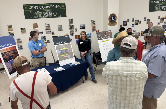 CRUSOE AI invited members of the public to visit exhibits set up by a number of its in-house departments and prime contractors; schematics, photographs, and information graphics were on display to answer common questions. | TEXAS SPUR