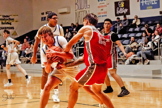 SPUR’S HUSTLE and defensive effort have been on full display on the basketball court in recent games. Matthijs De Boer is averaging double figures in rebounding to lead the Bulldogs on boards and was named All-Tournament last week in Hermeligh. | COURTESY PHOTOS