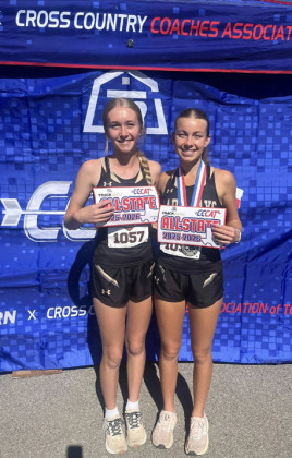 Jayton girls finish 6th in State cross country; Chisum takes silver