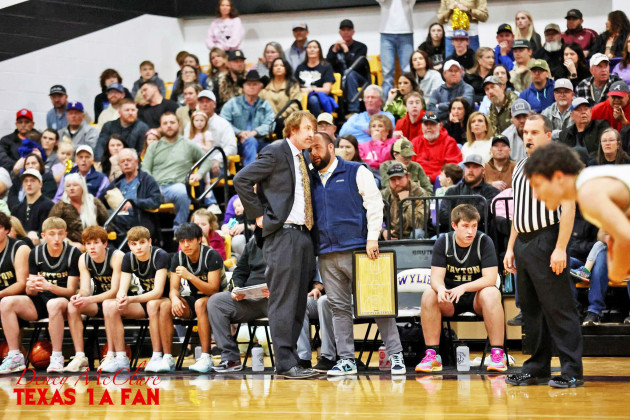 SPOTLIGHT ON JAYTON BOYS BASKETBALL AREA PLAYOFF