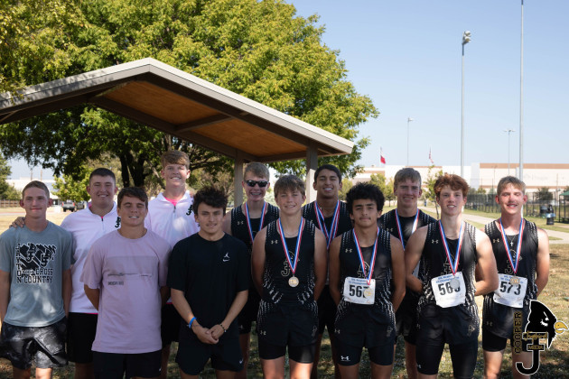 The Jaybirds and Lady Jays dominated at the Regional Cross Country meet in Arlington earlier this week. They are headed to State to take on the competition at Old Settler's Park in Round Rock on October 31. | COURTESY PHOTOS