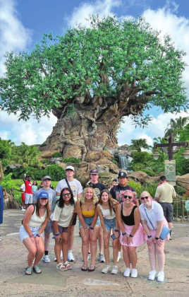 SPOTLIGHT ON JGISD SENIOR TRIP TO DISNEY