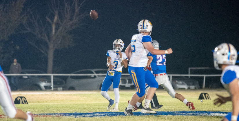 Spur sweeps past Valley to clinch spot in playoffs