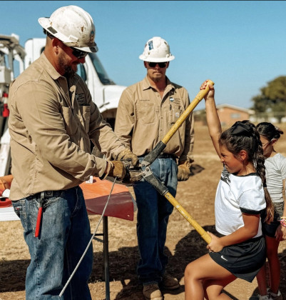 Local 4th graders took an educational field trip last week to South Plains Electrical Cooperative’sSpurplant,where representatives taught them about electricity, electrical equipment, electrical safety, what to do if the power goes out, and much more. PHOTOS, PAGE4,5 | COURTESYPHOTOS
