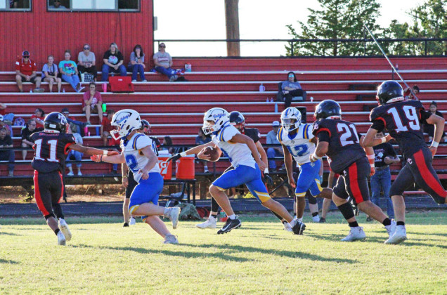 SPUR’S JVTEAM played well together to come out on top for their second win of the season. | COURTESY PHOTO