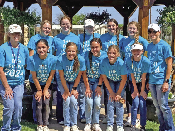 Jayton's Big Event helps community