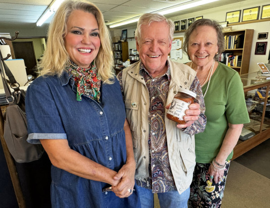 Longtime radio host Tumbleweed Smith interviews area figures
