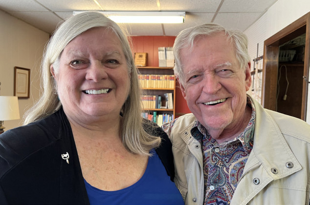 Longtime radio host Tumbleweed Smith interviews area figures