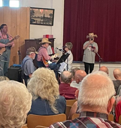 SPOTLIGHT ON SAGERTON HEE HAW