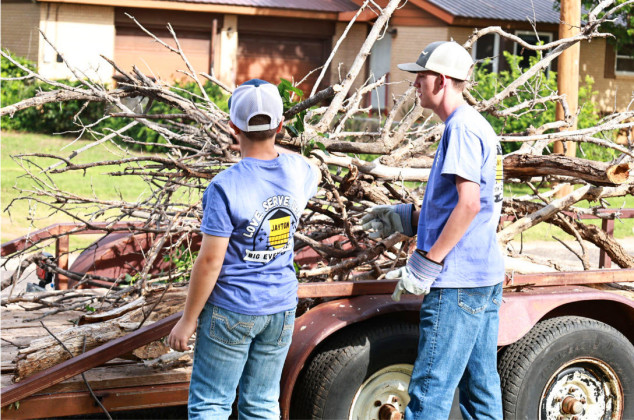 SPOTLIGHT ON JAYTON BIG EVENT