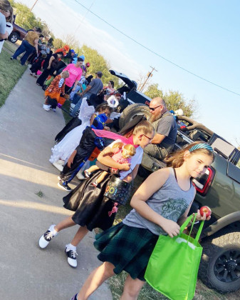 SPOTLIGHT ON JAYTON TRUNK OR TREAT SPOTLIGHT