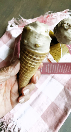 FROZEN BANANAS provide the base of this cool-and-dreamy “cream”treat. A high-speed blender is required, but an ice cream maker is not. | ANGELINA LaRUE PHOTO