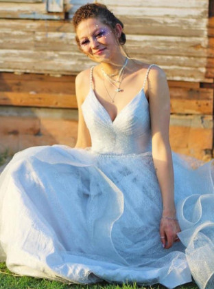 SPOTLIGHT ON ON SPUR AND JAYTON PROM NIGHTS