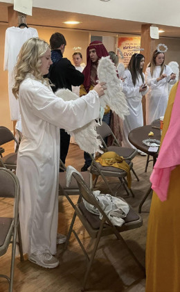 SPOTLIGHT ON SPUR LIVING NATIVITY
