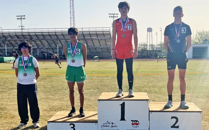 Jayton qualifies multiple tracksters for Area meet