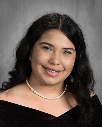 VALEDICTORIAN Jacelyn Perryman