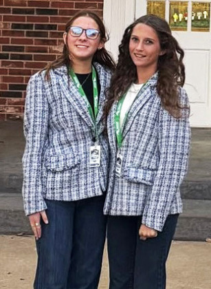 REINING HORSE JUDGING Maddee Foster and Paisley Smith competed at the NationalReiningHorsejudging contest in Oklahoma City. | AMANDA SPIVA PHOTO