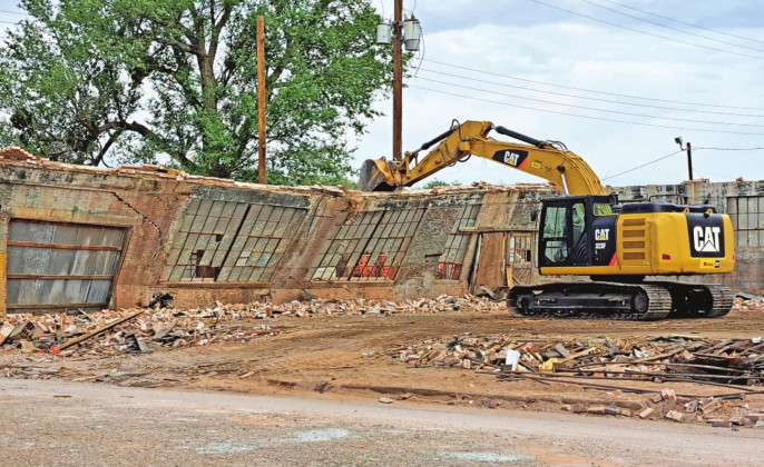 SPOTLIGHT ON SPUR FIREHOUSE DEMO CONTINUES