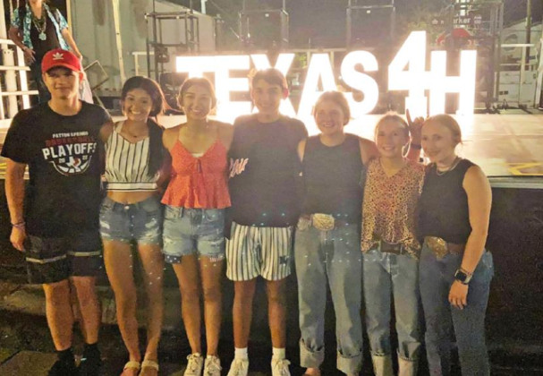 Dickens 4-Hers participate in state Roundup