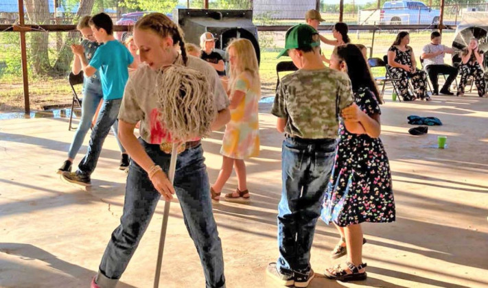 SPOTLIGHT ON DICKENS COUNTY AT 10-COUNTY 4-H CAMP