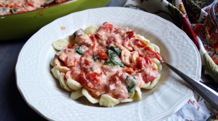 Baked feta-and-tomatoes sauce delicious over pasta