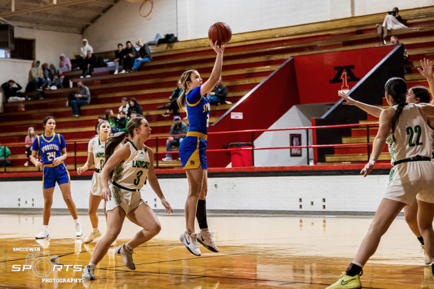 SPURETTES BASKETBALL The Spur varsity girls basketball teamcompetedlastweekinthe Anson tournament, Dec. 27-28. Shown here are the Spurettes taking on the Newcastle Lady Cats Friday night. They lost to Newcastle 66-46. | SM McCOWEN PHOTO