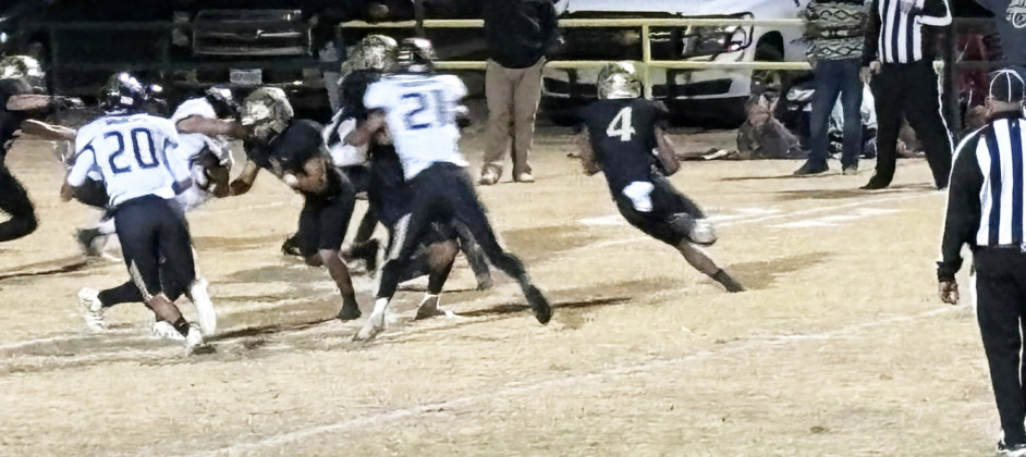Jaybirds defeat Wildcats, set sights on Greyhounds