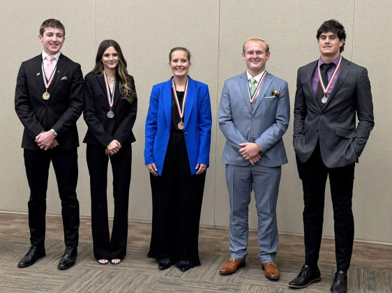 REGIONAL UIL CONGRESS Congratulations go to Colt Gentry (far right, above) of the Jayton academic team, who placed in the top 5 of 18 yesterday at Regional Congress and is a State Alternate. | COURTESY PHOTO