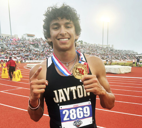 Jayton’s Sean Stanaland is the 1A State track champion in the 800m run. | COURTESY PHOTO