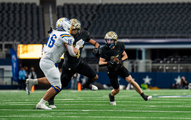 SPOTLIGHT ON STATE CHAMPION JAYTON JAYBIRDS PHOTOS BY CAMDEN REESE
