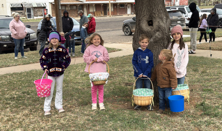 SPOTLIGHT ON DICKENS 4-H EGG HUNT