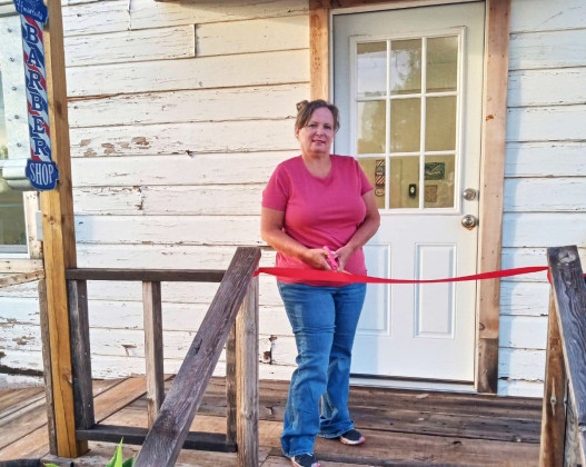 RIBBON CUTTING Daphne McCauley has opened a barber shop in Dickens County, the first time the area has had a barber shop since 2010. | COURTESY PHOTO