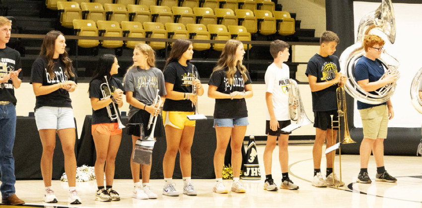 SPOTLIGHT ON MEET THE JAYBIRDS AND LADY JAYS