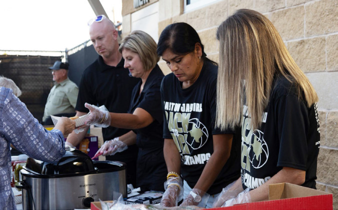 SPOTLIGHT ON MEET THE JAYBIRDS AND LADY JAYS
