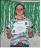 Maddee Foster won the Danforth I DareYou4-HAward,whichrecognizes senior youth who exemplify the qualities of character, leadership and citizenship.